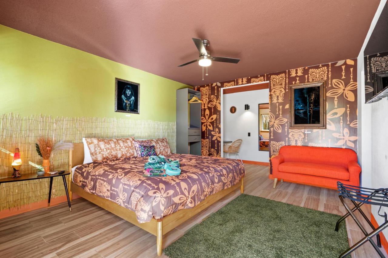 Tiki Hotel Palm Springs Eksteriør billede